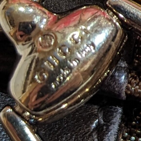 Gucci Hombre Shimmery Wallet with Charms - Picture 2 of 14